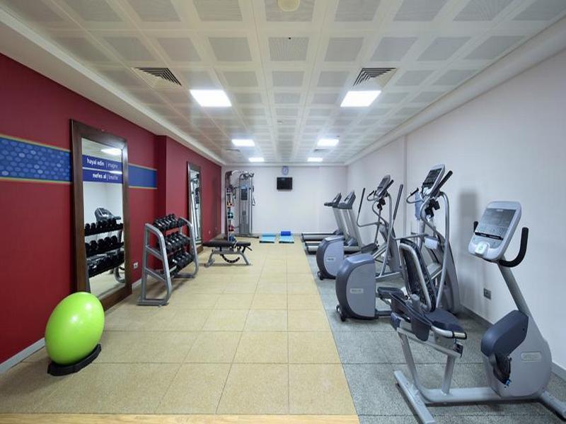 Hampton By Hilton Kocaeli Symbol Hotel Exterior photo